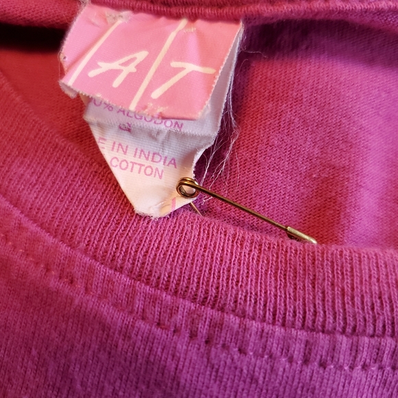 LAT Pink San Antonio Texas Tee in a size Large - Picture 3 of 4